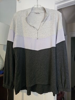 4/$25 LOFT Colorblock Half-Zip Sweatshirt in Light Gray, Lavender & Charcoal